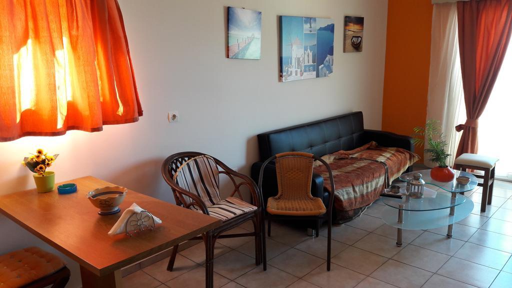 Apartmán Orange Fodele Exteriér fotografie